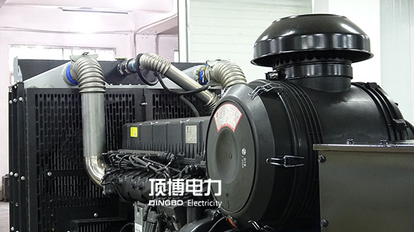 柴油發(fā)電機(jī)組 柴油發(fā)電機(jī)組