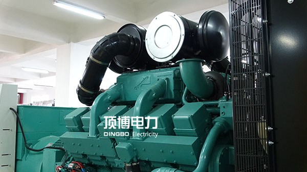 康明斯QSK60系列柴油發(fā)電機組質(zhì)量可靠，性能卓越！